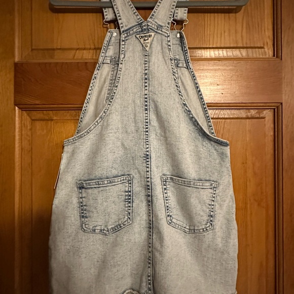 *NEW W/Tag Girls OshKosh Light Fade Blue Jeans Denim Overalls Jumper Dress - Picture 3 of 5